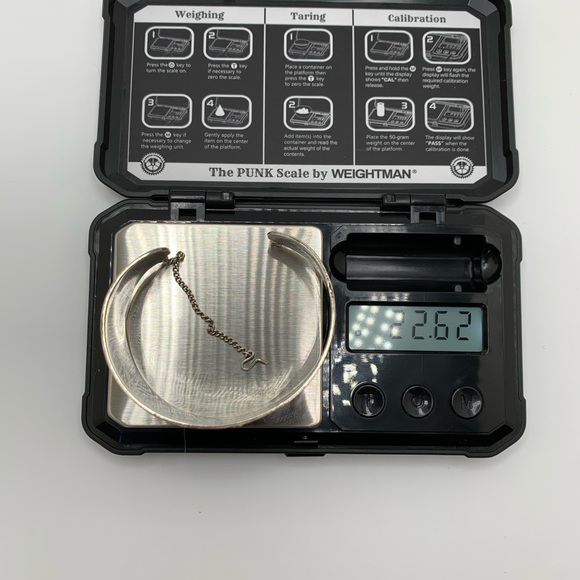 Vintage Peruvian storyteller Sterling Cuff! - Picture 9 of 9